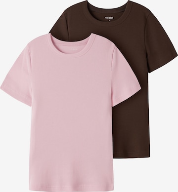 TWO SOON Shirt in Bruin: voorkant