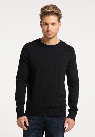 MO Sweater in Black: front