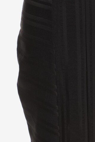 Coast Skirt in S in Black