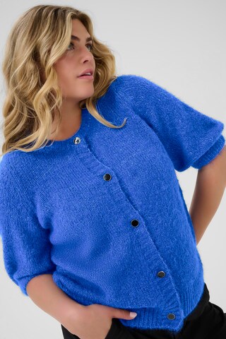 Cardigan KAFFE CURVE en bleu