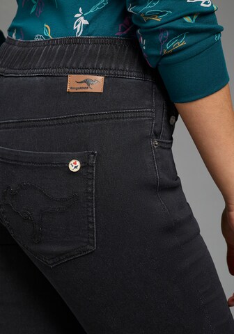 KangaROOS Regular Jeans in Black