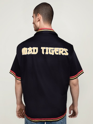 Fit confort Chemise 'LAS VEGAS BOWLING' MAD TIGERS en noir