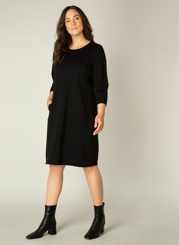 BASE LEVEL CURVY Dress 'Addy' in Black