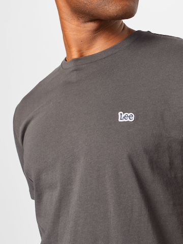 Lee - Camisa 'Short sleeve patch Logo Tee' em cinzento