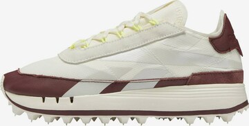 Baskets basses 'Legacy 83' Reebok en blanc