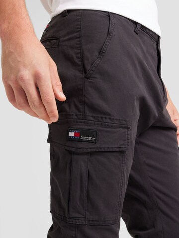 Tommy Jeans Regular Hose 'AUSTIN' in Schwarz