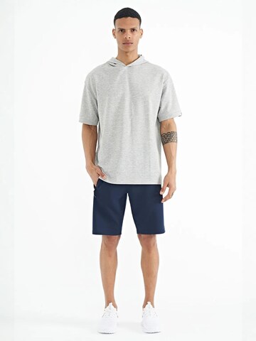 Tommy Life - Camisa em cinzento