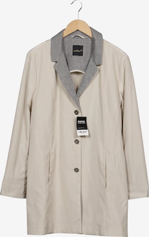 Atelier Goldner Schnitt Mantel XL in Beige: Vorderseite