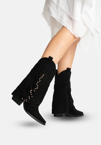 Salinyang Cowboy Boots in Black