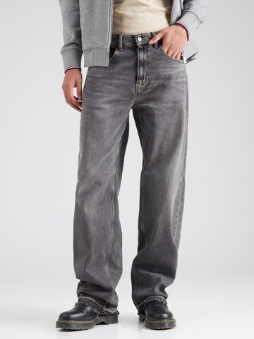 Tommy Jeans Loosefit Jeans 'JAIMIE' in Grau: Vorderseite