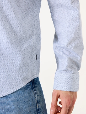 Coupe regular Chemise GARCIA en bleu