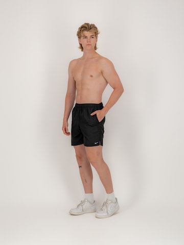 Pantaloncini sportivi da bagno di Nike Swim in nero