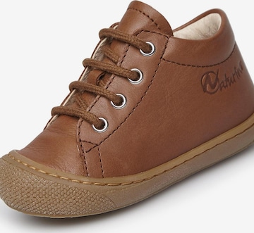 NATURINO Lage schoen 'COCOON ZIP' in Bruin: voorkant
