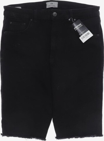 LTB Shorts XL in Schwarz: predná strana