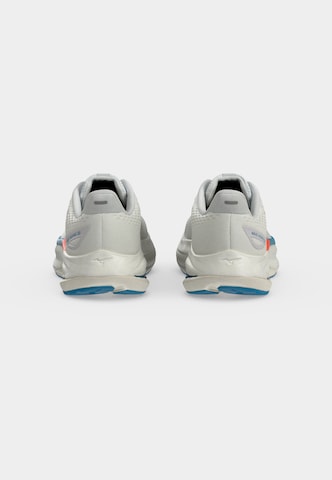 Sneaker de alergat de la MIZUNO pe alb