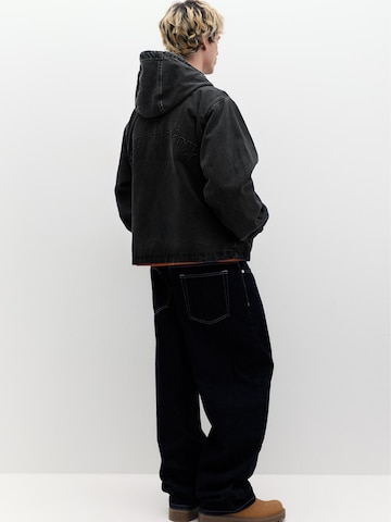 Pull&Bear Prehodna jakna 'STWD' | črna barva