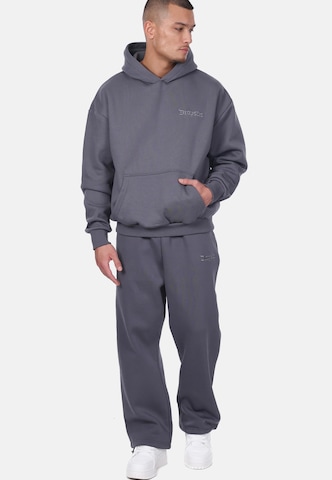 Dropsize Loosefit Hose in Grau