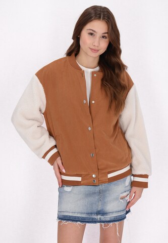 MYMO Tussenjas 'Comfy' in Bruin: voorkant