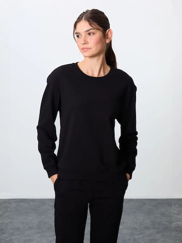 Tommy Life Joggingová souprava – černá