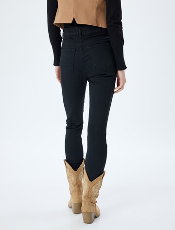 Koton Skinny Jeans in Zwart