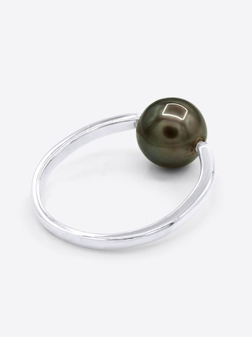 Ateliers Saint Germain Ring 'Atakaru' i vit
