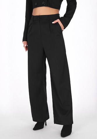 faina - Pierna ancha Pantalón plisado en negro: frente