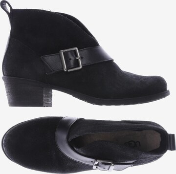 UGG Stiefelette 36 in Schwarz: predná strana