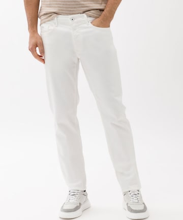 BRAX Regular Jeans 'CADIZ' in White: front