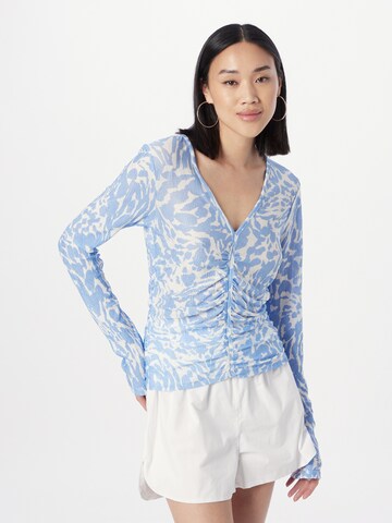 Gina Tricot T-shirt 'Lexie' i blå: framsida