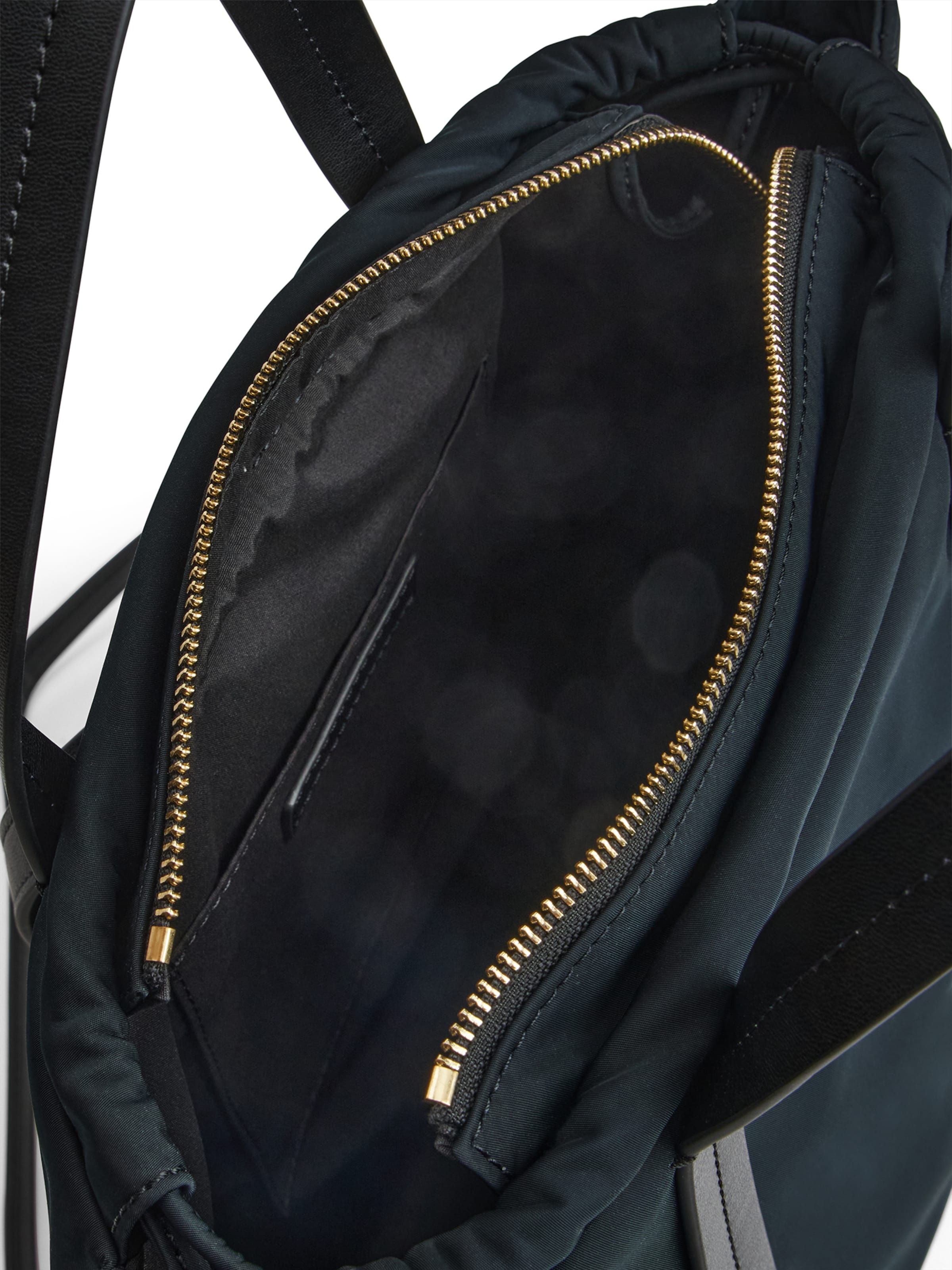 TOMMY HILFIGER Rucksack in Schwarz