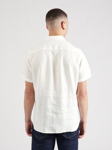 SCOTCH & SODA - Ajuste regular Camisa en blanco