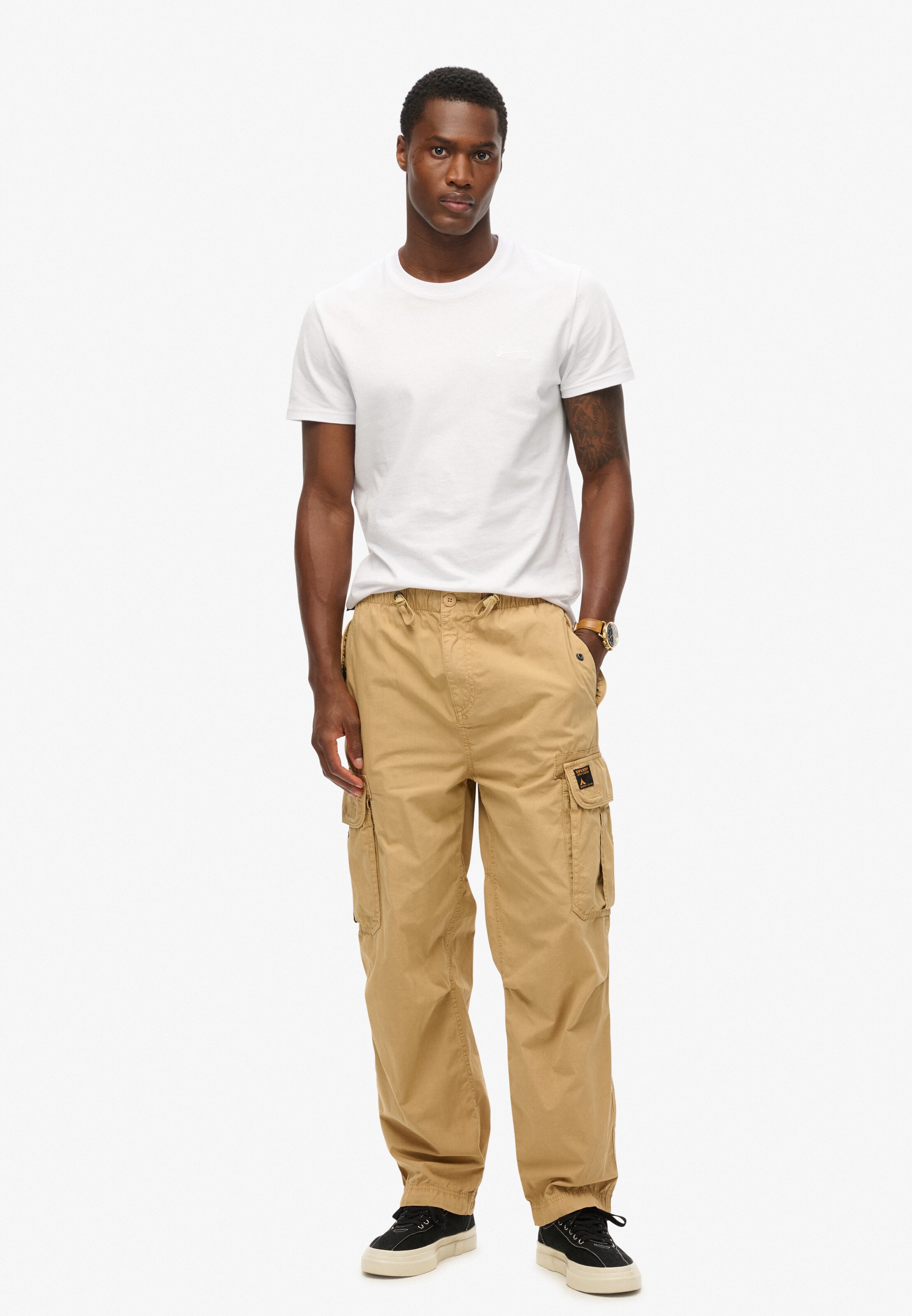 Superdry Loosefit Cargobroek in Beige
