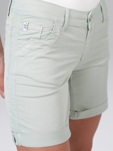 Slimfit Pantaloni di M.O.D MIRACLE OF DENIM in verde