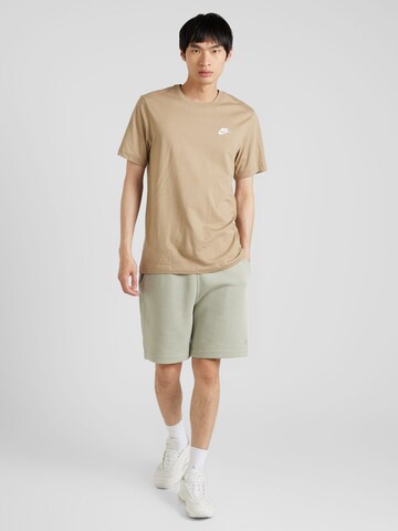 Nike Sportswear Regular fit Shirt 'CLUB' in Groen