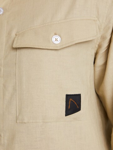 CHASIN' Regular fit Button Up Shirt 'Stryke' in Beige