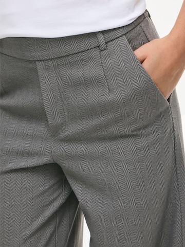 Wide Leg Pantalon 'VIVarone' VILA en gris