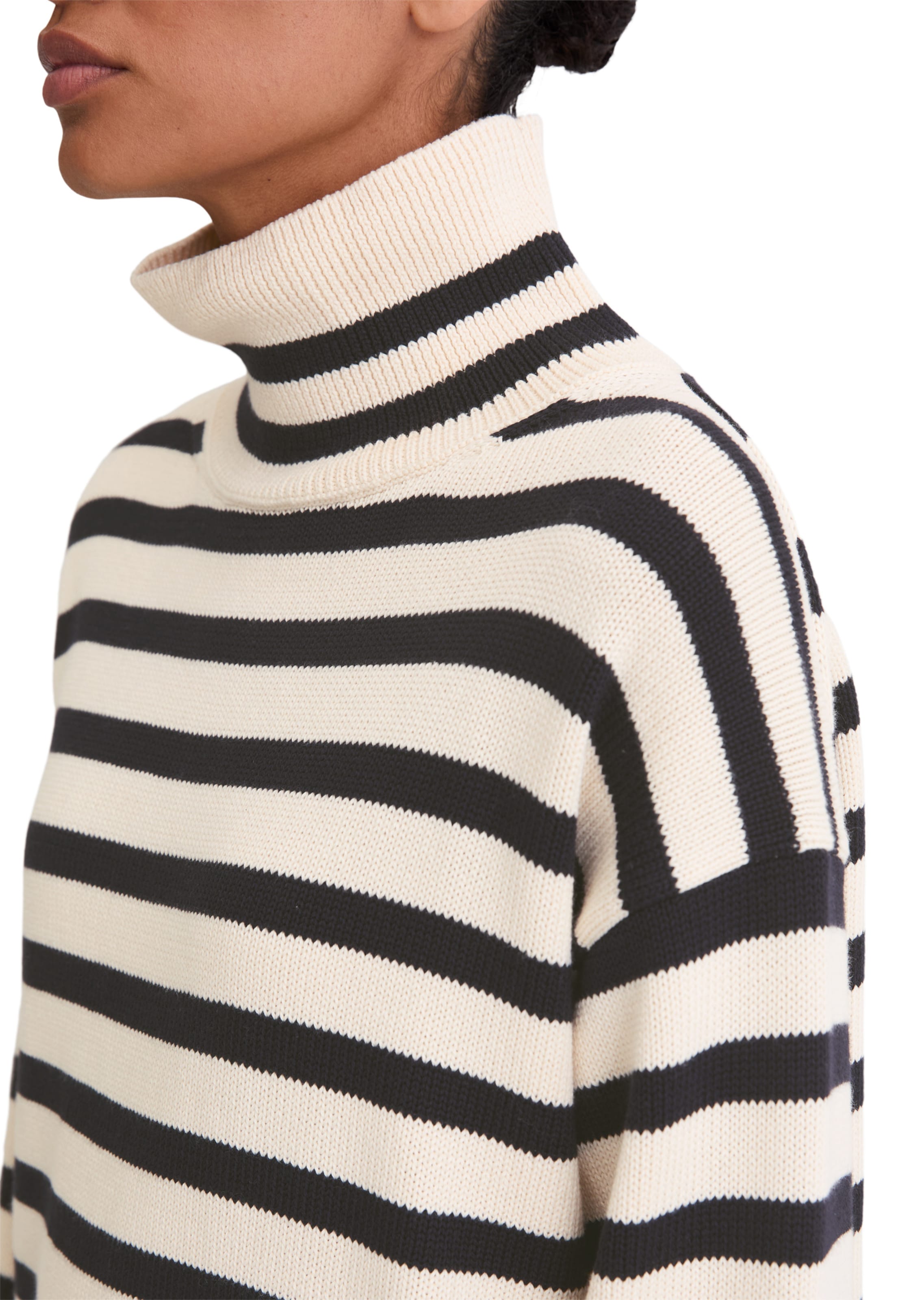 Marc O'Polo Trui in Beige