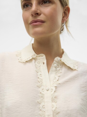VERO MODA Bluse 'Gina' in Beige
