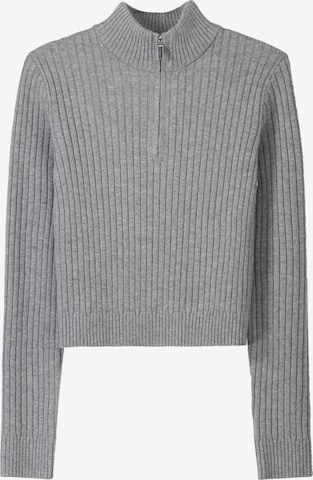 Bershka Sweater in Grey: front