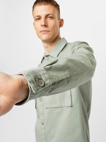 Regular fit Camicia di TOM TAILOR DENIM in verde