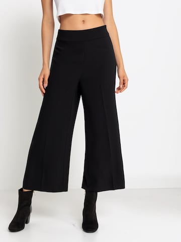 LASCANA Loose fit Pants in Black