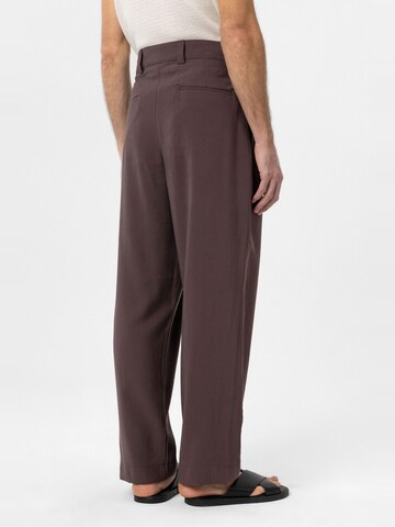 Regular Pantalon à pince 'Cristophe' Antioch en marron