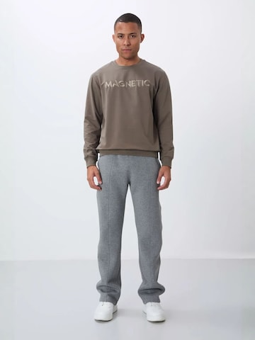 Tommy Life Sweatshirt in Braun