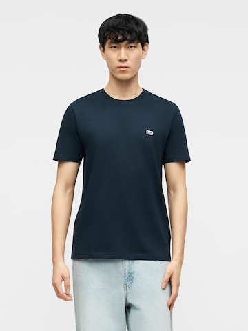 Lee Μπλουζάκι σε μπλε: μπροστά