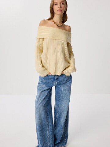 Happiness İstanbul Tröja i vit