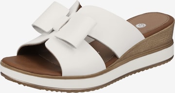 REMONTE Mules in White: front