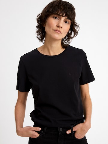 ARMEDANGELS Shirt 'Mara' in Zwart: voorkant