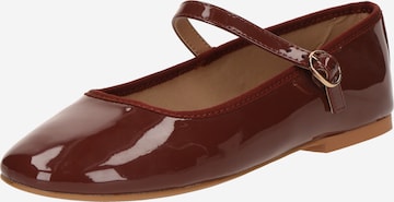 STEVE MADDEN Балерина с каишка 'Vinetta' в червено: отпред