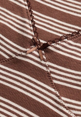 Robe d’été Superdry & Co en marron