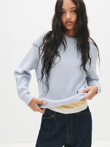 Pullover di Pull&Bear in blu: frontale